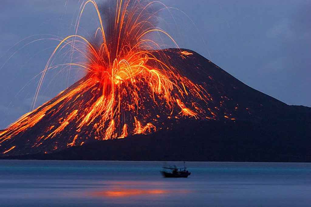 【スーパーボルケーノ】史上最大の噴火を起こした超巨大火山8選